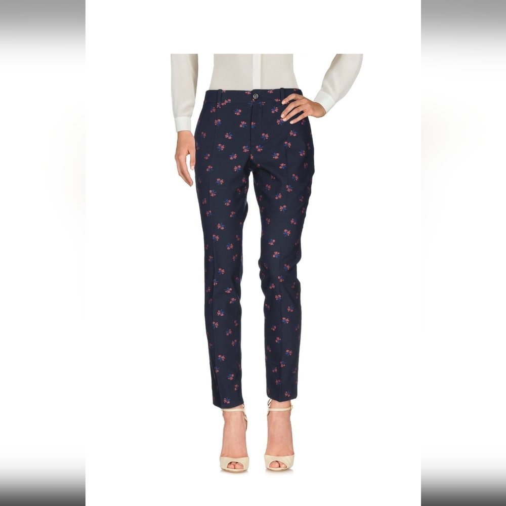 GUCCI Dark Blue pants with embroidered flowers NWT